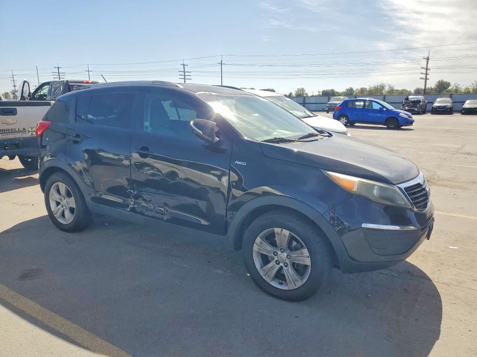 2011 Kia Sportage მანქანა იყიდება აუქციონზე, vin: KNDPBCA29B7102014, აუქციონის ნომერი: 68592916
