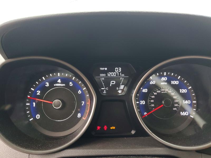 2012 Hyundai Elantra მანქანა იყიდება აუქციონზე, vin: 5NPDH4AE0CH083853, აუქციონის ნომერი: 70272266
