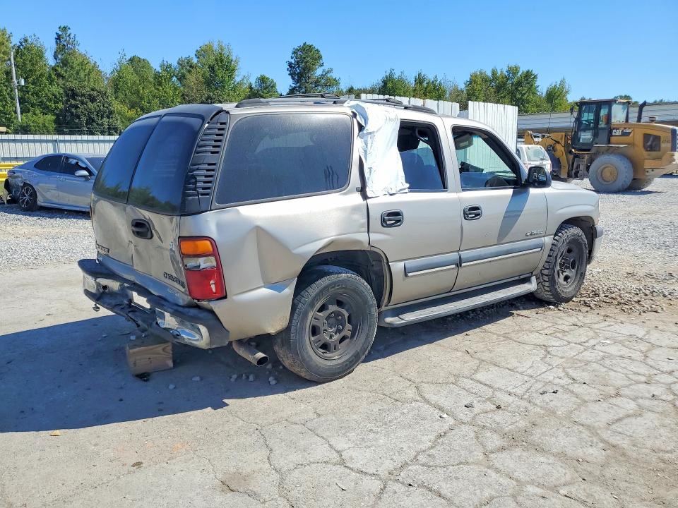 70421036 :رقم المزاد ، 1GNEC13V22J117500 vin ، 2002 Chevrolet Tahoe مزاد بيع