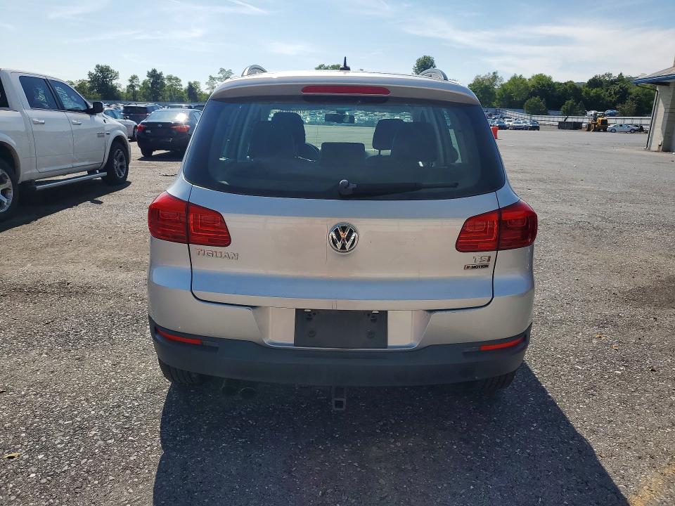 67499616 :رقم المزاد ، WVGBV7AX4GW555132 vin ، 2016 Volkswagen Tiguan مزاد بيع