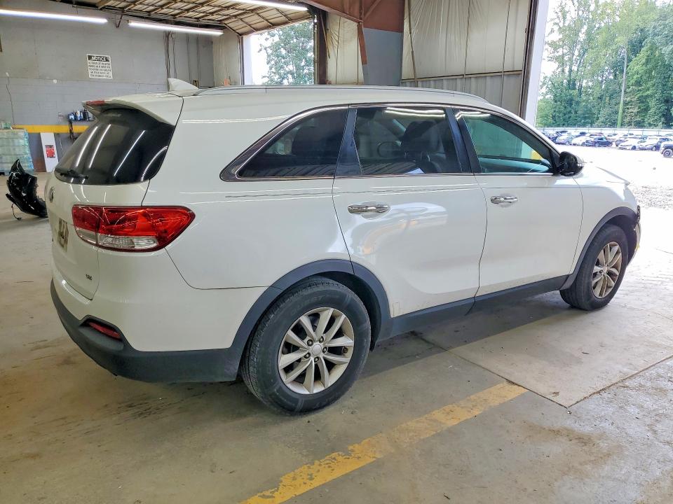 68837756 :رقم المزاد ، 5XYPG4A56GG076662 vin ، 2016 Kia Sorento مزاد بيع