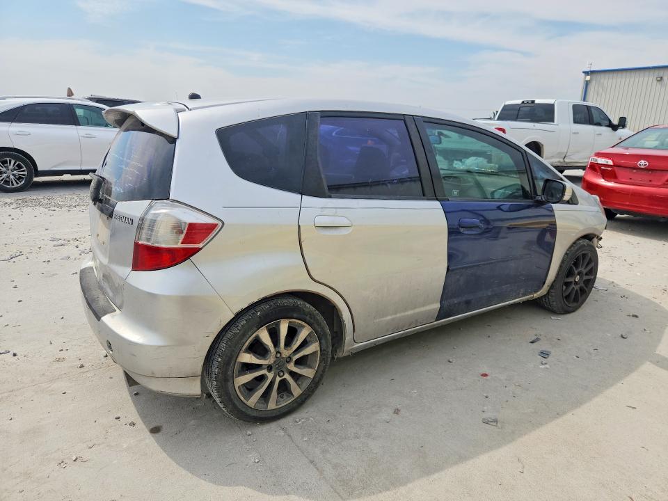 Продажа на аукционе авто 2013 Honda Fit, vin: JHMGE8H51DC044042, номер лота: 70223776