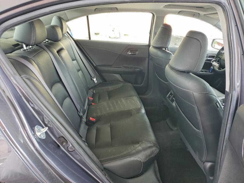 69752676 :رقم المزاد ، JHMCR6F72HC022164 vin ، 2017 Honda Accord مزاد بيع