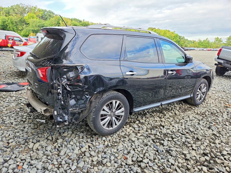 Продажа на аукционе авто 2018 Nissan Pathfinder, vin: 5N1DR2MM3JC660934, номер лота: 67624496