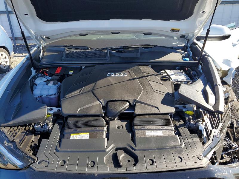 Продажа на аукционе авто 2026 Audi Q8, vin: WA1FVBF10TD020098, номер лота: 68161746