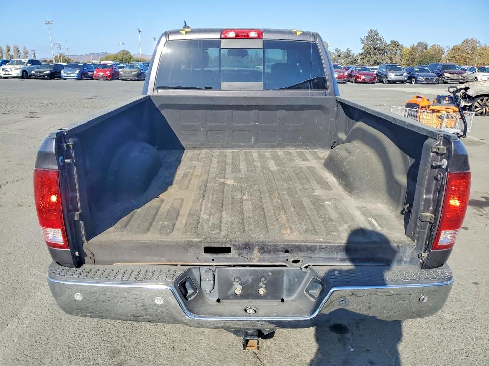 Продажа на аукционе авто 2020 Ram 1500 Classic, vin: 1C6RR6TT2LS135518, номер лота: 69442706