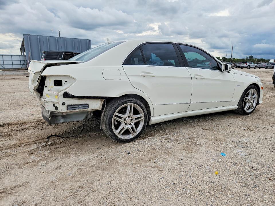 Продаж на аукціоні авто 2012 Mercedes-benz E, vin: WDDHF5KB8CA651636, номер лоту: 69710196