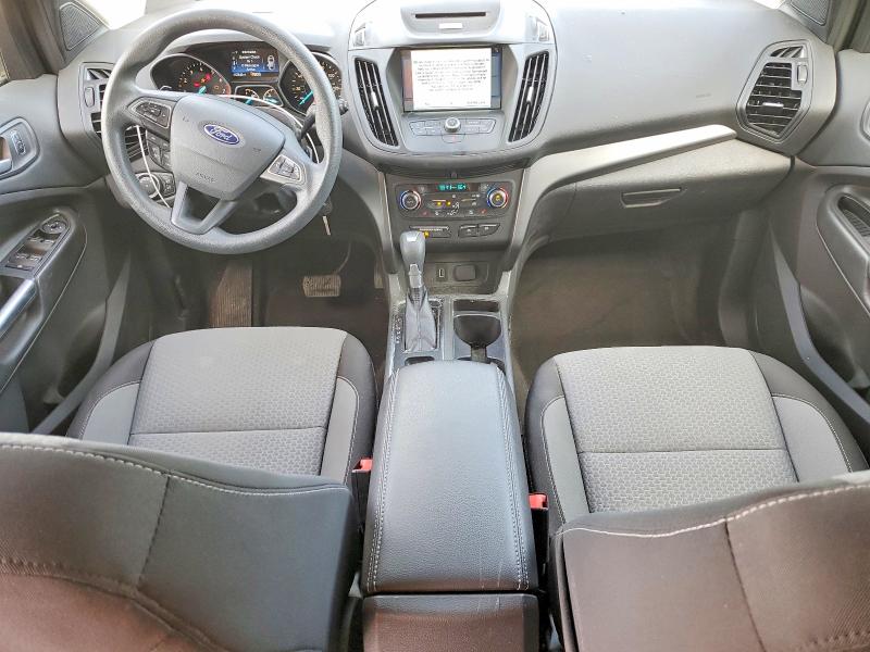70992186 :رقم المزاد ، 1FMCU9G91HUB98307 vin ، 2017 Ford Escape مزاد بيع