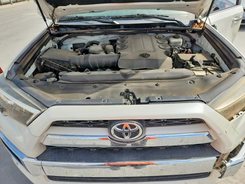 69755556 :رقم المزاد ، JTEBU5JR3H5427609 vin ، 2017 Toyota 4runner مزاد بيع