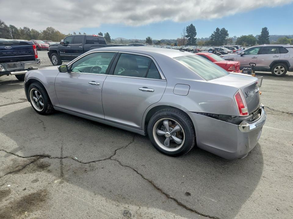 68641416 :رقم المزاد ، 2C3CCAEG8DH620777 vin ، 2013 Chrysler 300c مزاد بيع