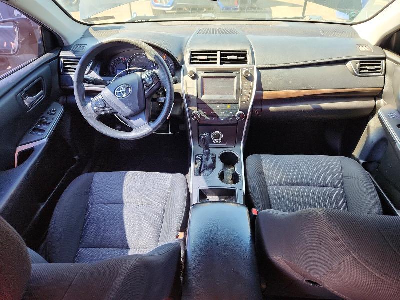 68731806 :رقم المزاد ، 4T1BF1FK6FU994429 vin ، 2015 Toyota Camry مزاد بيع