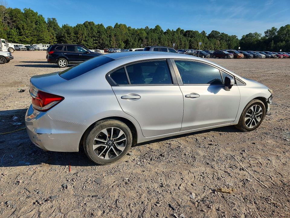 67983306 :رقم المزاد ، 2HGFB2F87FH551772 vin ، 2015 Honda Civic مزاد بيع