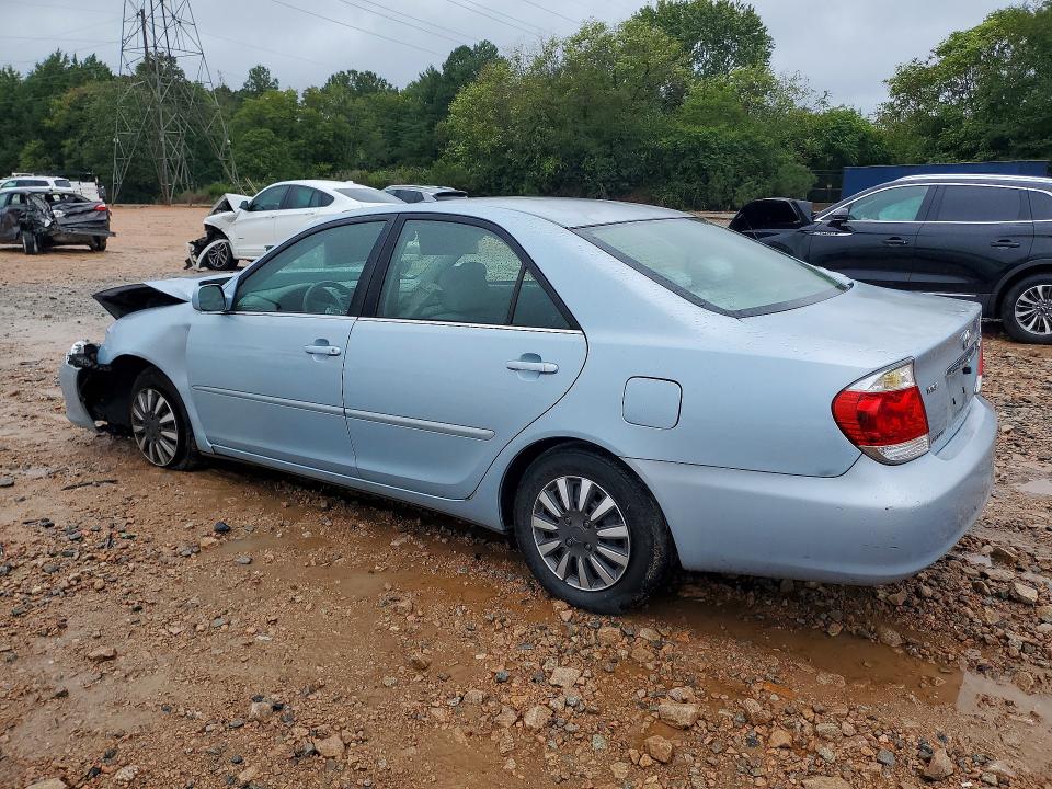 70220106 :رقم المزاد ، 4T1BE32K76U742676 vin ، 2006 Toyota Camry مزاد بيع