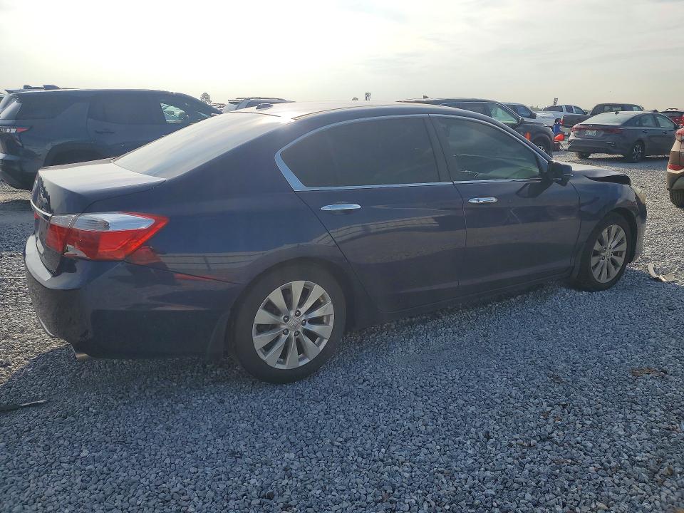 Продажа на аукционе авто 2014 Honda Accord, vin: 1HGCR2F80EA028704, номер лота: 70241626