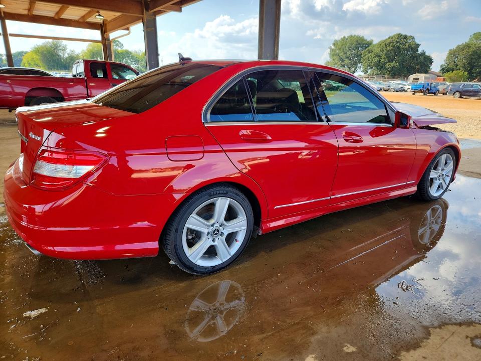 68427206 :رقم المزاد ، WDDGF8BB5BR182843 vin ، 2011 Mercedes-benz C مزاد بيع