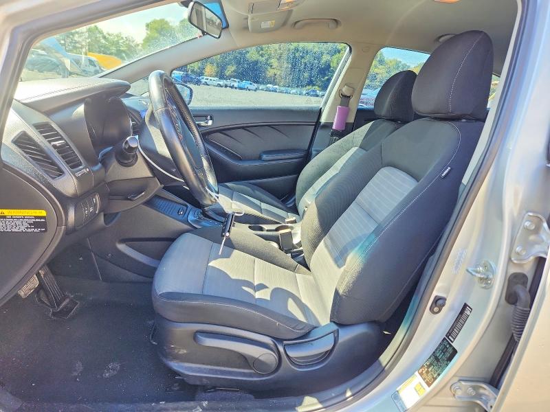 69751426 :رقم المزاد ، KNAFX4A85F5335135 vin ، 2015 Kia Forte مزاد بيع