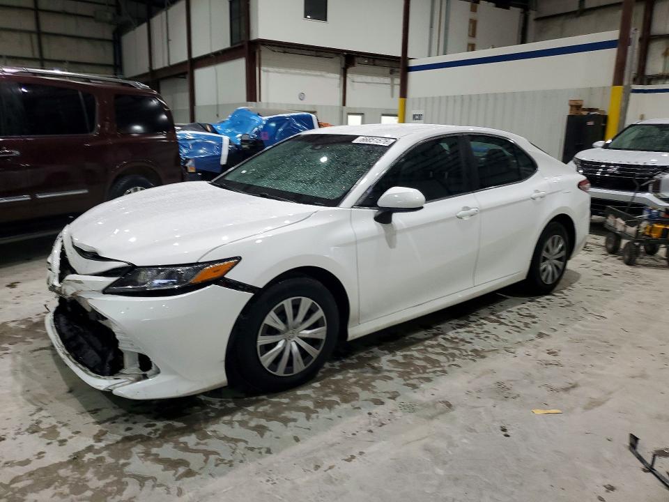 Продаж на аукціоні авто 2018 Toyota Camry, vin: 4T1B11HK4JU600799, номер лоту: 66851576