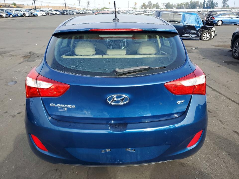 70448386 :رقم المزاد ، KMHD35LH1FU245233 vin ، 2015 Hyundai Elantra Gt مزاد بيع