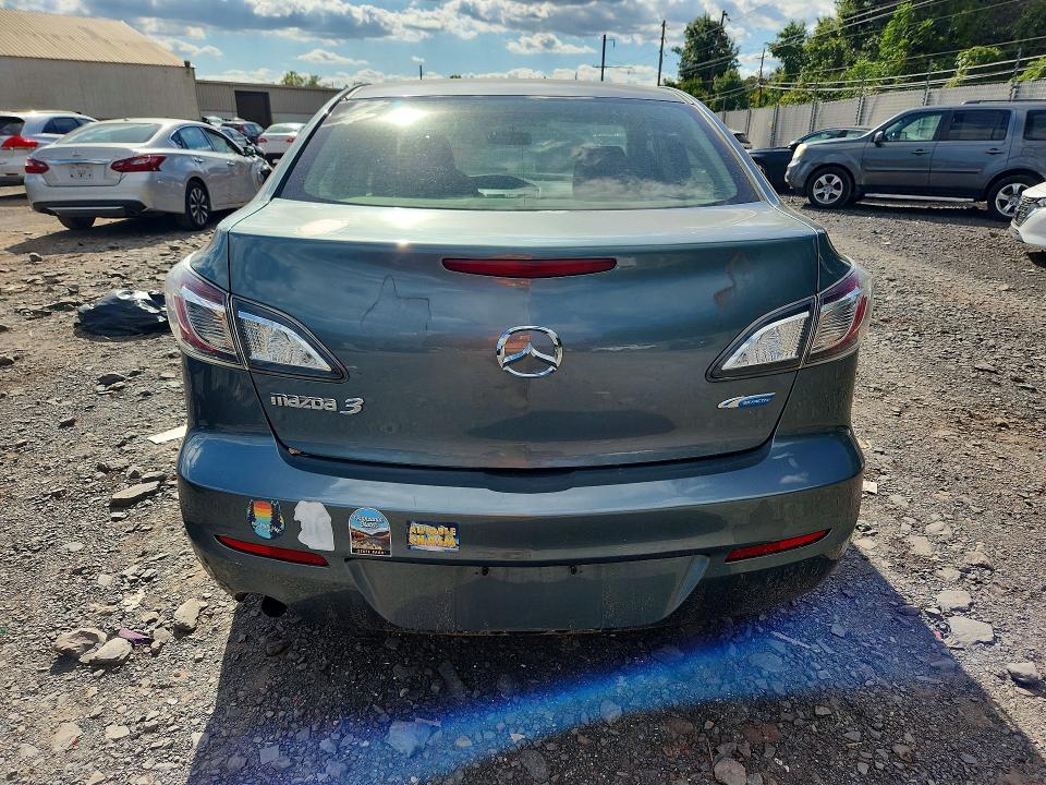 69604476 :رقم المزاد ، JM1BL1UP1D1810492 vin ، 2013 Mazda 3 مزاد بيع