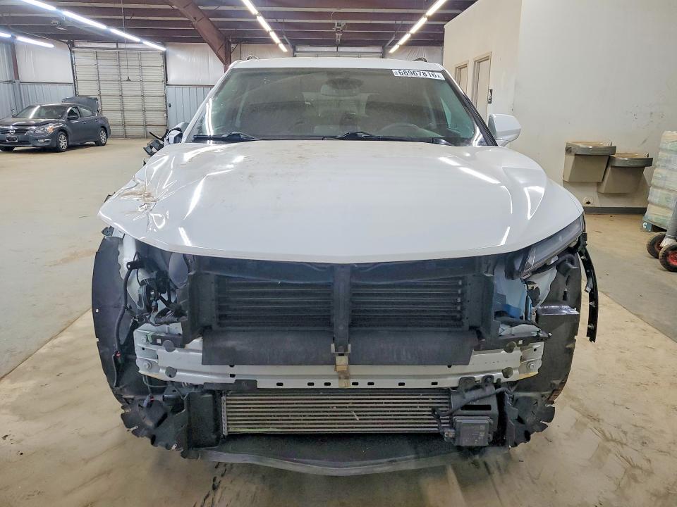 68967816 :رقم المزاد ، 3GNKBHR4XPS196661 vin ، 2023 Chevrolet Blazer مزاد بيع