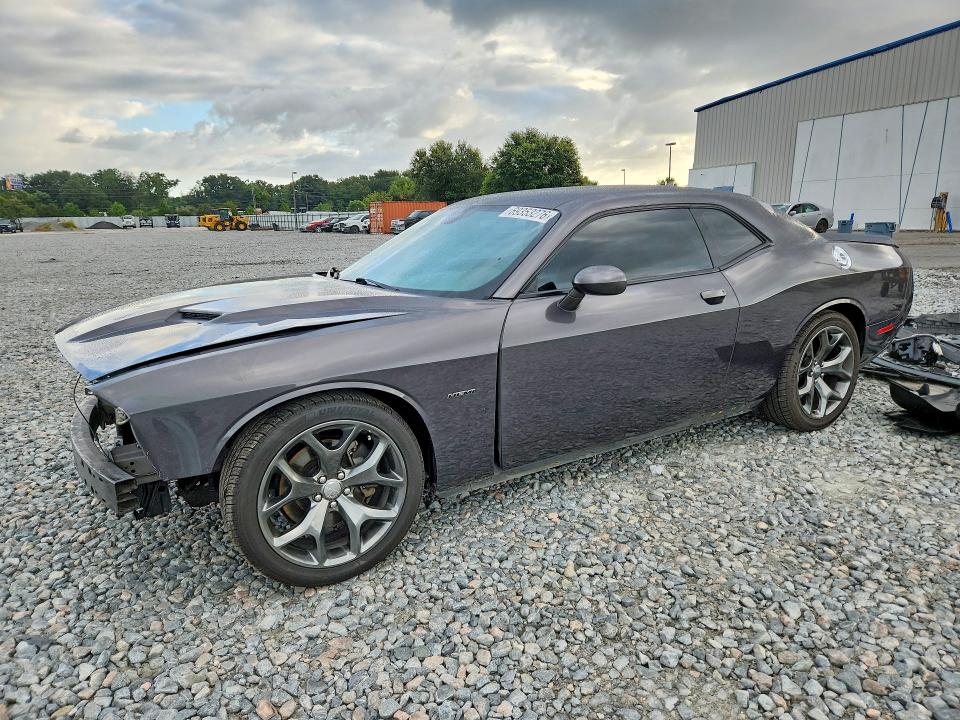 69353276 :رقم المزاد ، 2C3CDZBT5FH910779 vin ، 2015 Dodge Challenger مزاد بيع