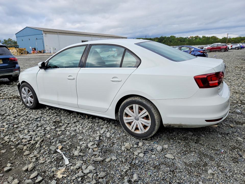 70650926 :رقم المزاد ، 3VW2B7AJ5HM400726 vin ، 2017 Volkswagen Jetta مزاد بيع