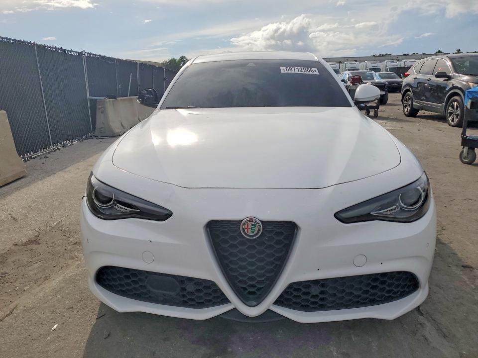 Продажа на аукционе авто 2022 Alfa Romeo Giulia, vin: ZARFANAN4N7660481, номер лота: 69712966