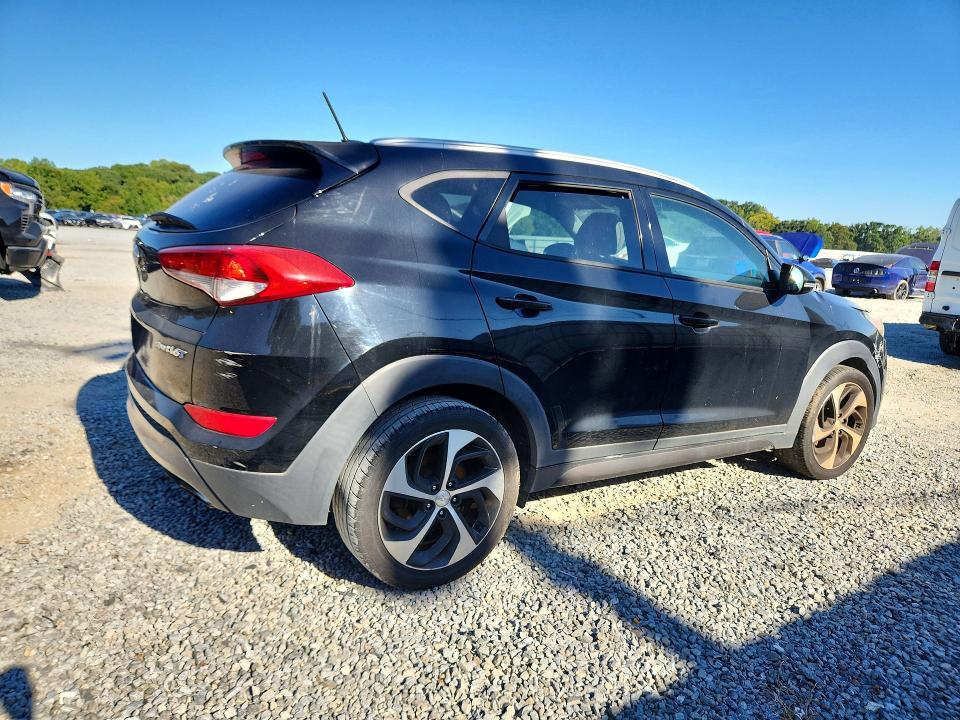 Aukcja sprzedaży 2016 Hyundai Tucson, vin: KM8J33A26GU057671, numer aukcji: 68425836