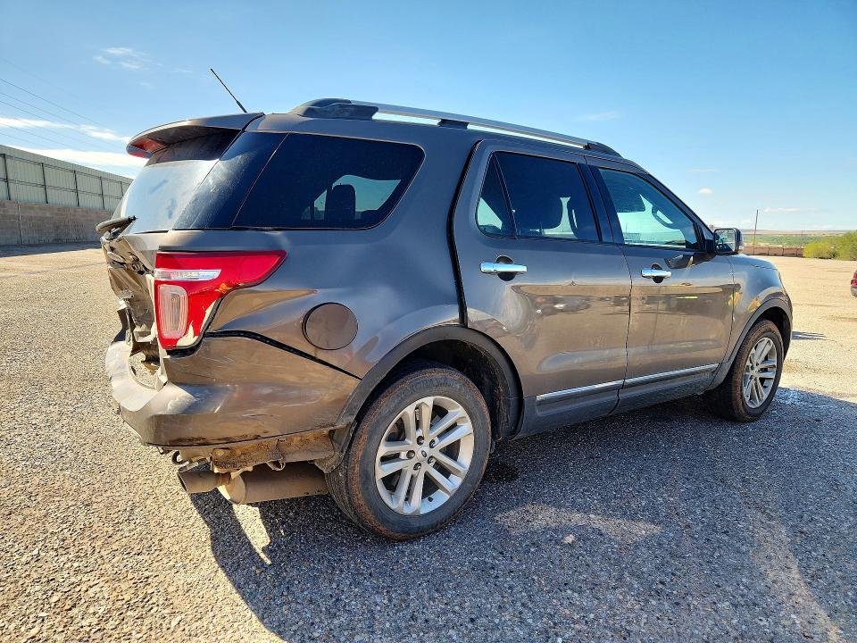 70295086 :رقم المزاد ، 1FM5K8D8XFGB84762 vin ، 2015 Ford Explorer مزاد بيع