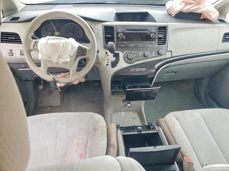 Продажа на аукционе авто 2012 Toyota Sienna, vin: 5TDKK3DC0CS184589, номер лота: 70042746