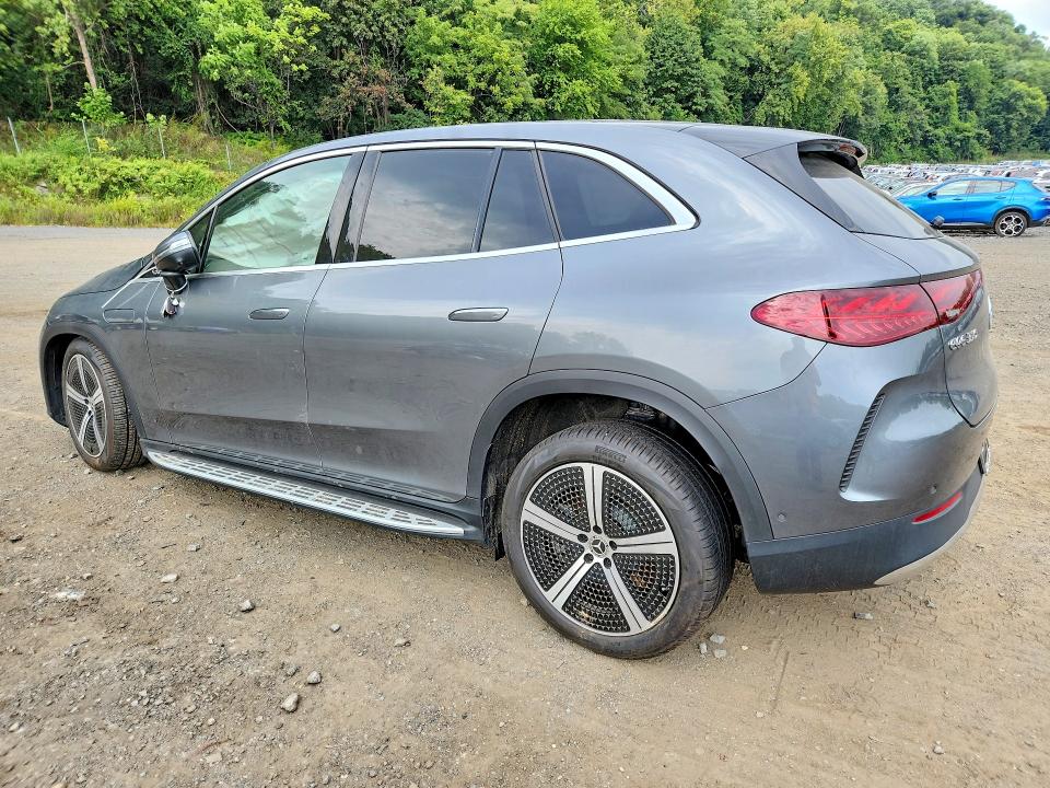 2025 Mercedes-benz Eqe Suv მანქანა იყიდება აუქციონზე, vin: 4JGGM1CB5SA068096, აუქციონის ნომერი: 68340116