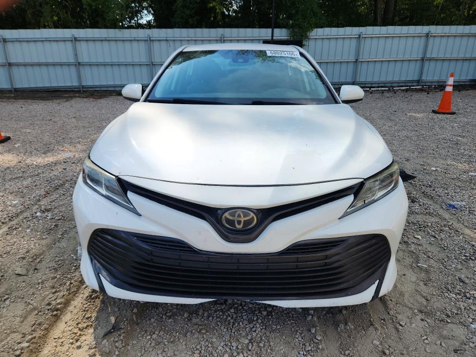 Продажа на аукционе авто 2019 Toyota Camry, vin: 4T1B11HK8KU737892, номер лота: 68025106