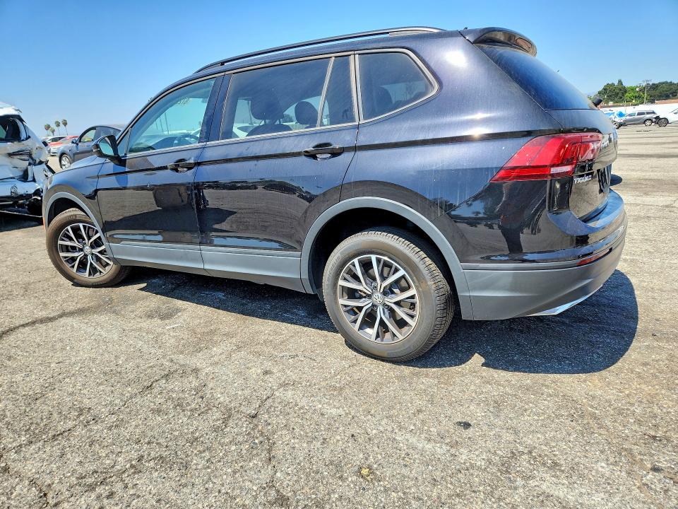 Продажа на аукционе авто 2021 Volkswagen Tiguan, vin: 3VV1B7AX0MM121666, номер лота: 67295476