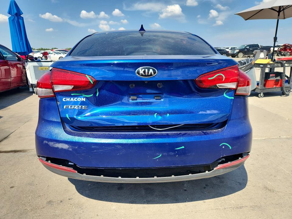 69851486 :رقم المزاد ، 3KPFL4A7XHE119536 vin ، 2017 Kia Forte مزاد بيع