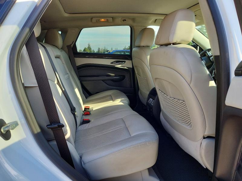 68019596 :رقم المزاد ، 3GYFNEE37GS563152 vin ، 2016 Cadillac Srx مزاد بيع