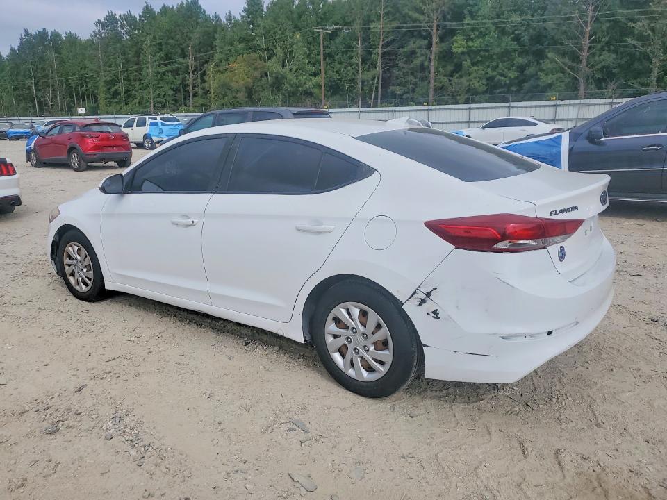 70179826 :رقم المزاد ، 5NPD74LF7HH183528 vin ، 2017 Hyundai Elantra مزاد بيع