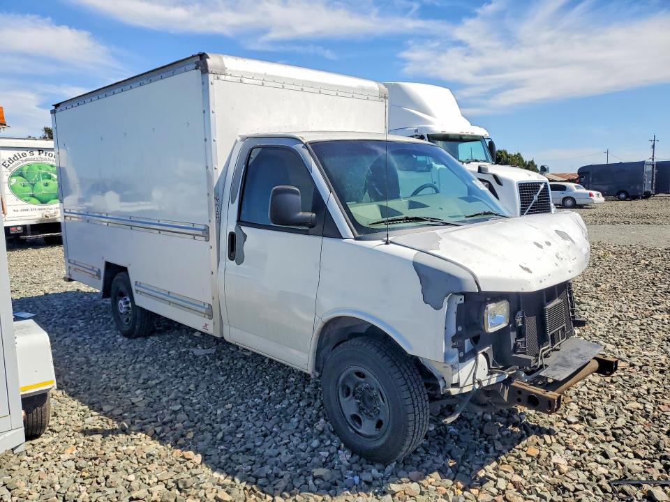 2010 Gmc Savana მანქანა იყიდება აუქციონზე, vin: 1GD1G2BA2A1150331, აუქციონის ნომერი: 67655046