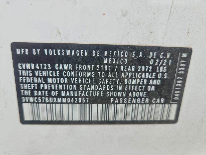 70035026 :رقم المزاد ، 3VWC57BUXMM042957 vin ، 2021 Volkswagen Jetta مزاد بيع