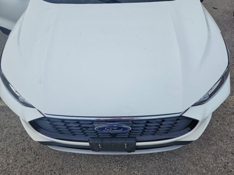 69324136 :رقم المزاد ، 1FMCU9GNXPUB05599 vin ، 2023 Ford Escape مزاد بيع