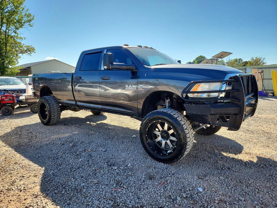 2015 Ram 2500 მანქანა იყიდება აუქციონზე, vin: 3C6UR5HL0FG651367, აუქციონის ნომერი: 70844156