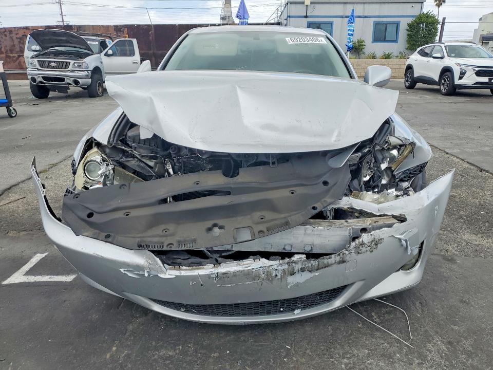 69203406 :رقم المزاد ، JTHBE262362003906 vin ، 2006 Lexus Is مزاد بيع