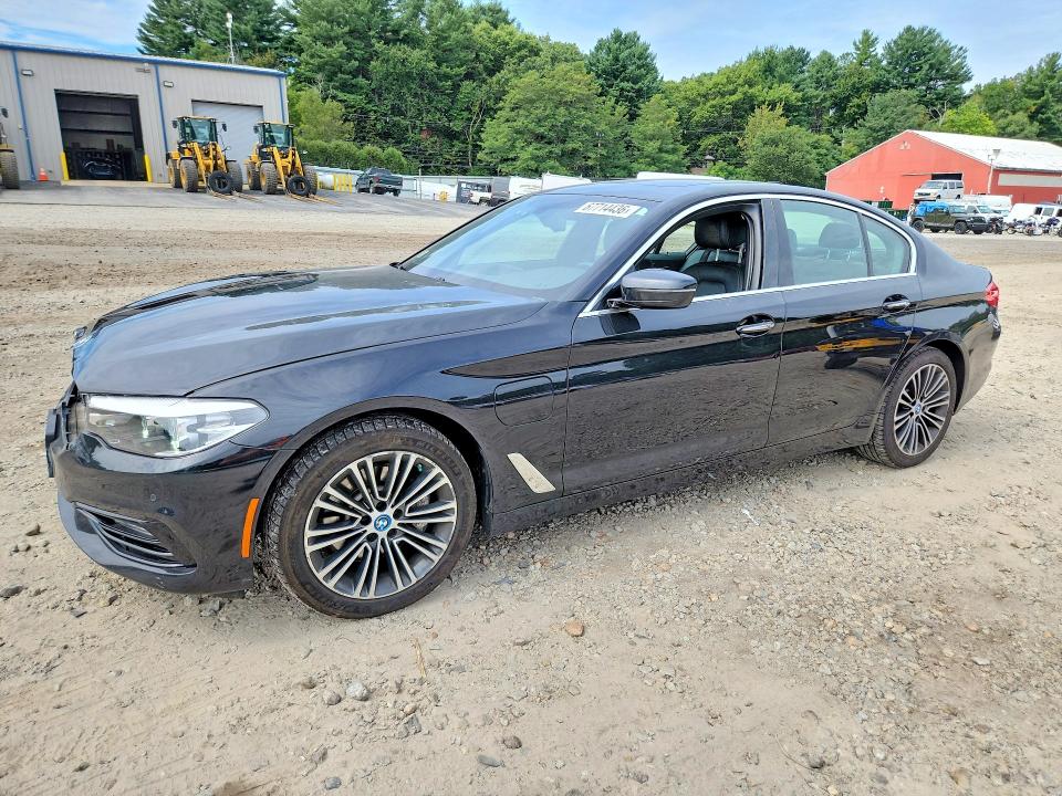 67714436 :رقم المزاد ، WBAJB1C54JB084449 vin ، 2018 Bmw 530xe مزاد بيع