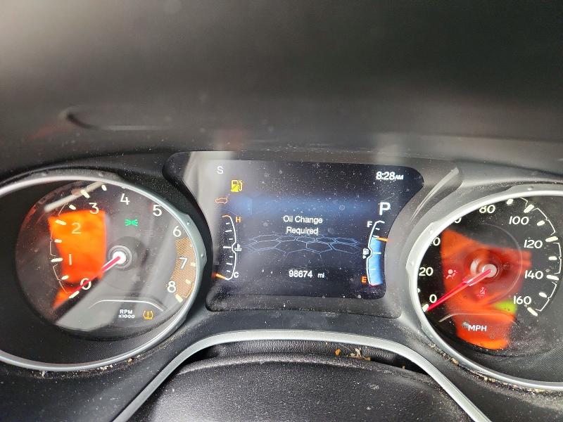 70745796 :رقم المزاد ، 3C4NJDCBXJT231600 vin ، 2018 Jeep Compass مزاد بيع