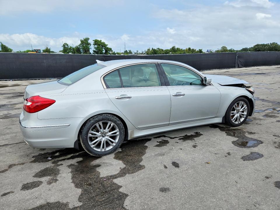 68558956 :رقم المزاد ، KMHGC4DD0CU204767 vin ، 2012 Hyundai Genesis مزاد بيع