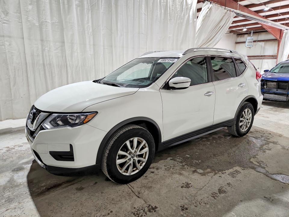68823346 :رقم المزاد ، KNMAT2MV2HP545956 vin ، 2017 Nissan Rogue مزاد بيع