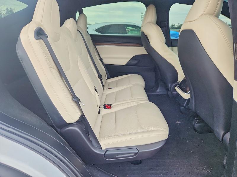 69103826 :رقم المزاد ، 7SAXCDE55PF371154 vin ، 2023 Tesla Model X مزاد بيع