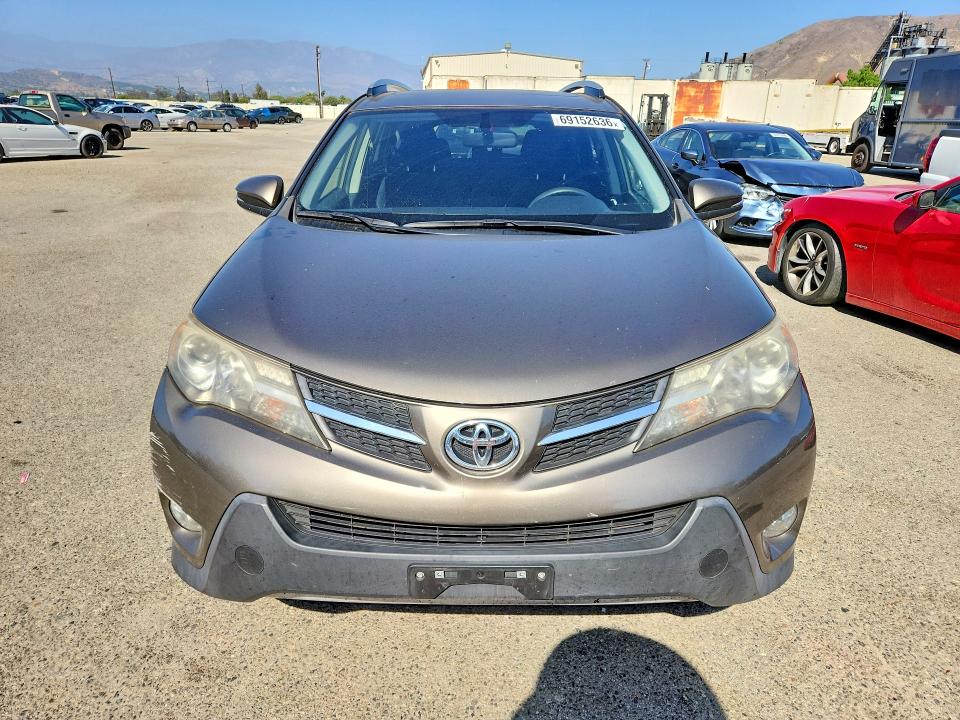 69152636 :رقم المزاد ، JTMRFREV0DD043430 vin ، 2013 Toyota Rav4 مزاد بيع