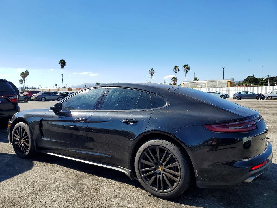 2017 Porsche Panamera მანქანა იყიდება აუქციონზე, vin: WP0AA2A7XHL101405, აუქციონის ნომერი: 68197256