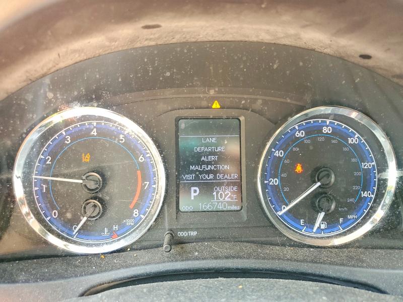 67005066 :رقم المزاد ، 2T1BURHEXJC053524 vin ، 2018 Toyota Corolla مزاد بيع