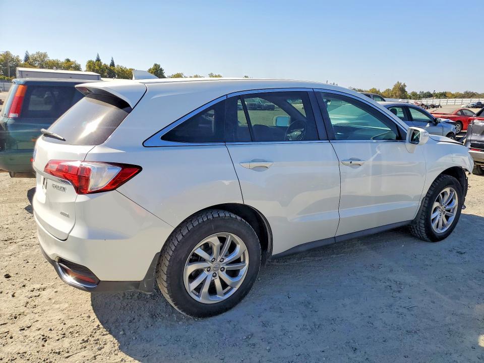 69686796 :رقم المزاد ، 5J8TB4H37JL003024 vin ، 2018 Acura Rdx مزاد بيع